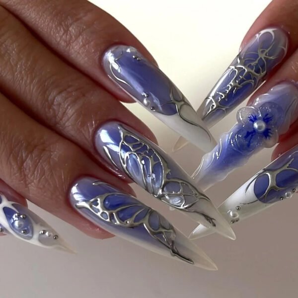 O1CN0136ZFFb2NGHuprkI3l_!!4234819935-0-cib (1) JP3511-🦋 Midnight Garden Stiletto Press-Ons: Where French Tips Dance with Silver Wings