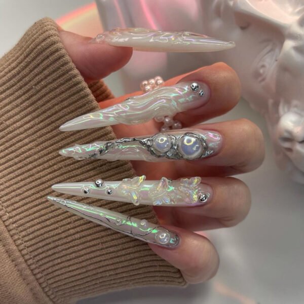 O1CN01lVHLPV2NGHvZdJBJV_!!4234819935-0-cib JP3498-Viper Strike Press On Nails - 3D Butterfly & Aurora Claws ✨ Salon-Slayer Length in 5 Mins!