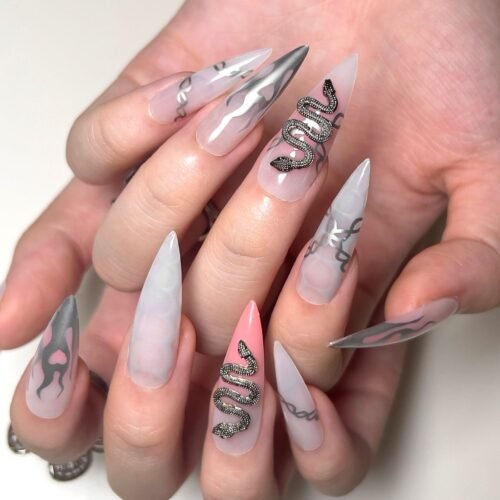 JP2306-🔥 Pink Poison Chrome Press-Ons: Gothic Chains Meet Venomous Elegance