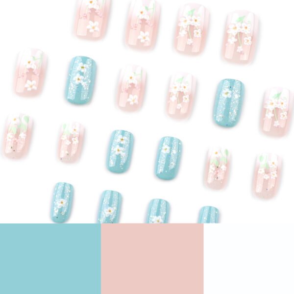O1CN01DFCjwq2NGHz4Y7Ftq_!!4234819935-0-cib JP3945-Ethereal French Ombré Press-Ons with 3D Florals | Medium-Length Salon Nails