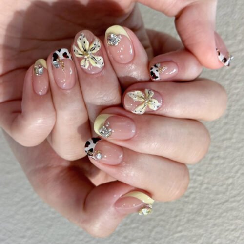 JL0688-Salon-Quality French Ombre Nails Without the Chair Time: Short & Sweet 3D Floral Magic (Reusable & Waterproof)