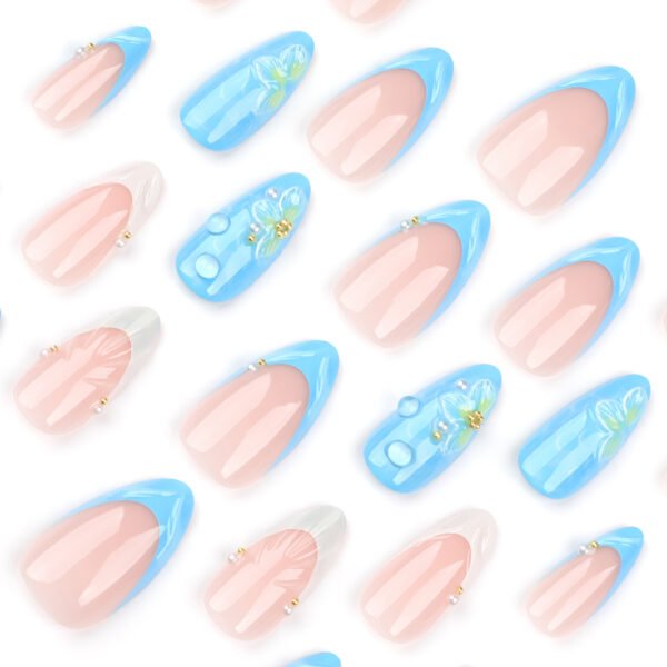 O1CN01KfT38O2NGHtaYNDX1_!!4234819935-0-cib JP3440-Seashore Short Almond Nails | 3D Shells & Dew Drops French Manicure (Reusable Waterproof) Subtitle: ✨ Instant Underwater Elegance ✨ – Salon 3D Art Without Salon Prices or Wait Times! (Hero Image: Sunlit shot of nails w/ 3D shells/dewdrops beside blue tide pools + seashells)