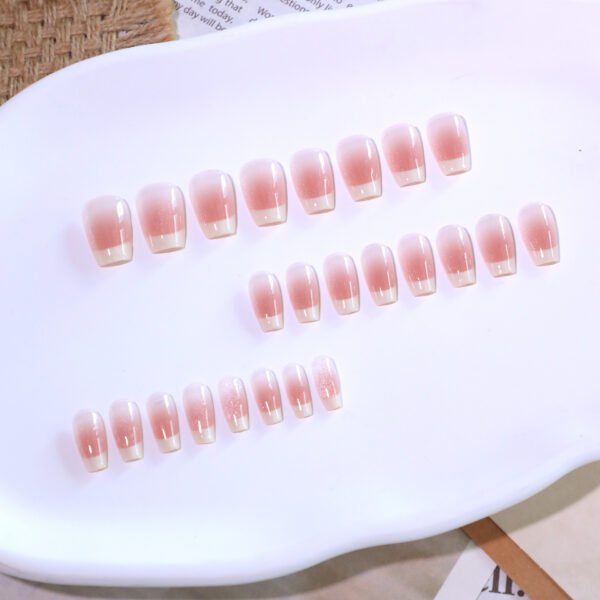 JL0690-Pure Desire Ballet Press-Ons: Blush, Cream & Cat Eye Magic | Reusable Luxury Nails
