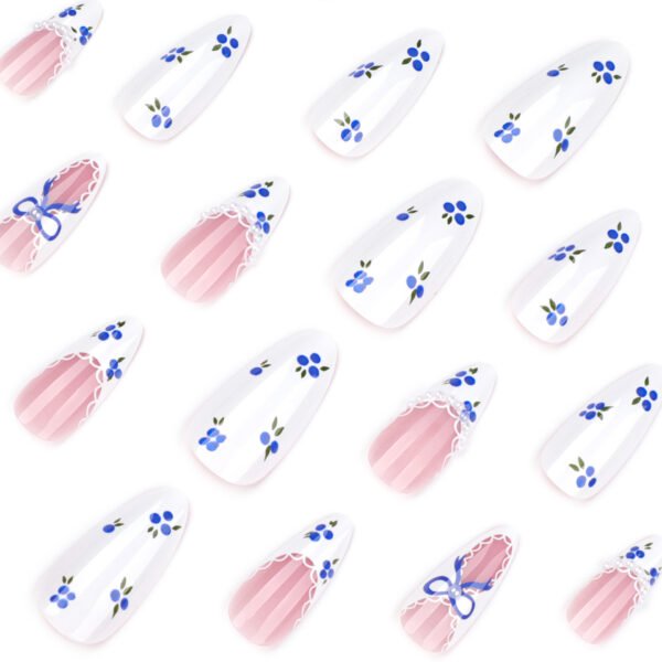 O1CN01bMd0Y02NGHy8ir3C3_!!4234819935-0-cib JP3822-Blueberry Breeze French Press-Ons: Crunchy Blue Dips & 3D Bows ✧ Waterproof for 2 weeks - Replay your vacation vibes. Salon price? Just iced coffee change.