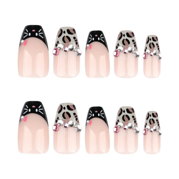O1CN01cgZZvM2NGHx0tyDSx_!!4234819935-0-cib JP3595-Rebel French Tips: Ballet-Length Press-Ons with Leopard Spark & Salon-Free Swagger