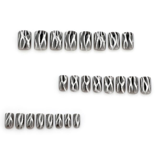 O1CN01xdJ0sI2NGHw2Uv6Oe_!!4234819935-0-cib JP3624-French reusable press on nails dark black ombre with silver flame glitter – waterproof winter collection