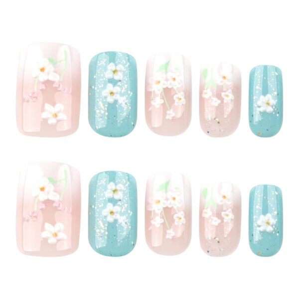 O1CN01ykEJpP2NGHz5ekNw9_!!4234819935-0-cib JP3945-Ethereal French Ombré Press-Ons with 3D Florals | Medium-Length Salon Nails