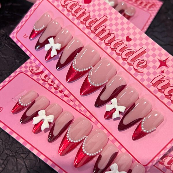O1CN01L1tS4e2NGHv1xV1ue_!!4234819935-0-cib SP177-Red Velvet Romance: French Tip Almond Nails with 3D Bow Charm - Reusable Luxury at Home 💅