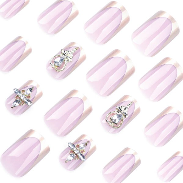 O1CN01MVTq4y2NGHuJzWMnr_!!4234819935-0-cib JP3428-Effortlessly Chic: Reusable Gold French Tip Nails with Heart Accent (No Salon Needed!)