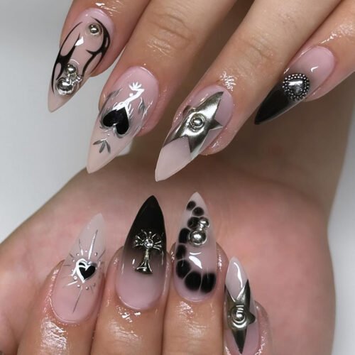 JP3564-Gothic Romance Press Ons: Black Ombré, Hearts & Chrome Crosses ​​*Rebel Elegance - Reusable, Waterproof & Effortlessly Removable​​*