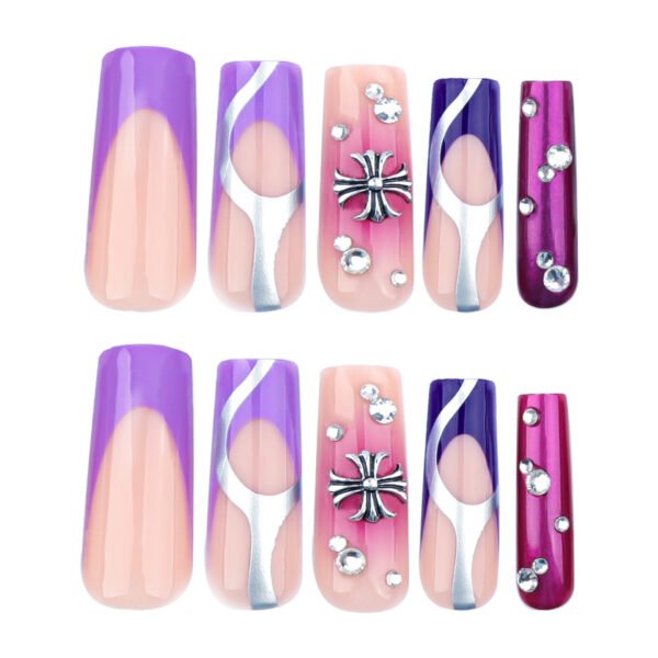 O1CN01cMcrXB2NGHuPsgEHl_!!4234819935-0-cib JP3486-Gothic Glow: Amethyst French Tips with Chrome Hearts & Silver Chains 🖤