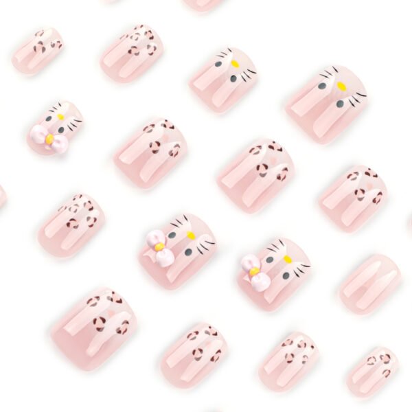 JP4011-Kawaii French Tips: Cat & Leopard Print Fake Nails for Effortless Style