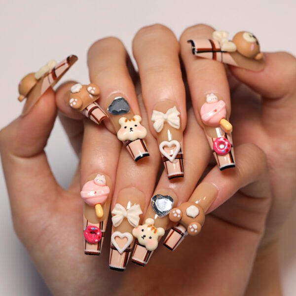 O1CN01uPQGSX2NGHupRQiIu_!!4234819935-0-cib JP2796-Effortless Parisian Charm: Reusable Bear & Plaid French Press-On Nails
