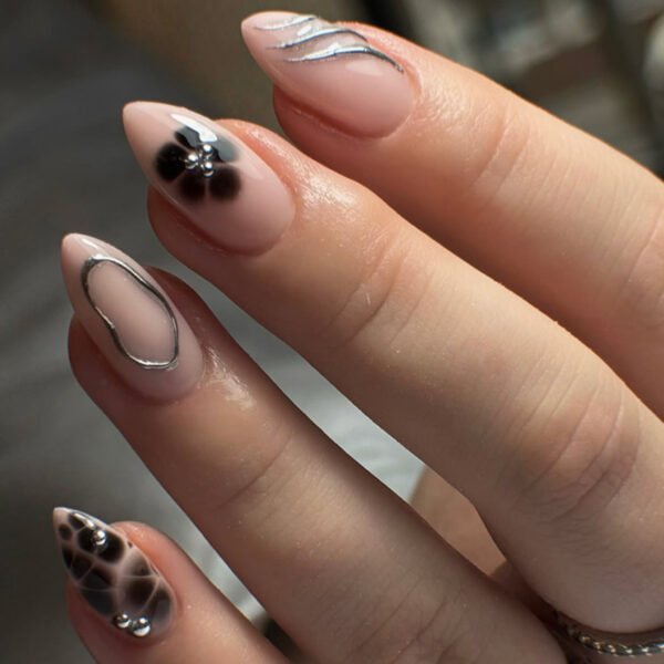 O1CN014nNv112NGI01catwB_!!4234819935-0-cib JP4043-Elegant French Press on Nails with Black Floral Design, 3D Silver Lines & Pearl Accents - Reusable Almond Short Fake Nails for Women
