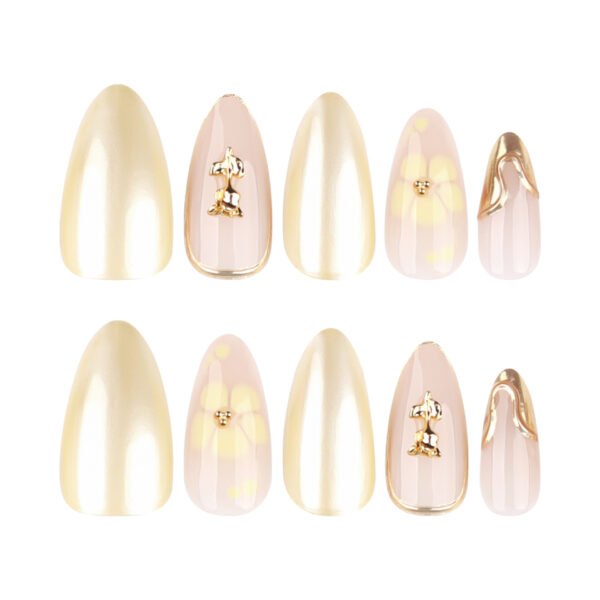 O1CN01S1zyYQ2NGI09crkZ8_!!4234819935-0-cib JP4038-Luxury 3D Gold Floral French Press On Nails Reusable Almond Fake Nails with Rose Design for Wedding Party Elegance