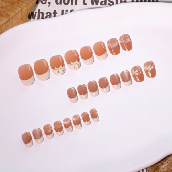O1CN01tQ8Q5Q2NGI05pmB8O_!!4234819935-0-cib JL0669-Cat Eye Press On Nails Short Oval Glitter French Manicure White Tip Reusable Fake Nails Ins Style Easy Apply Salon Look